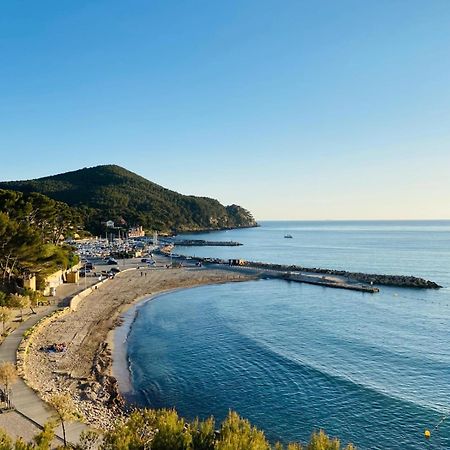 Studio Cosy En Bord De Mer Saint-Cyr-sur-Mer Bagian luar foto