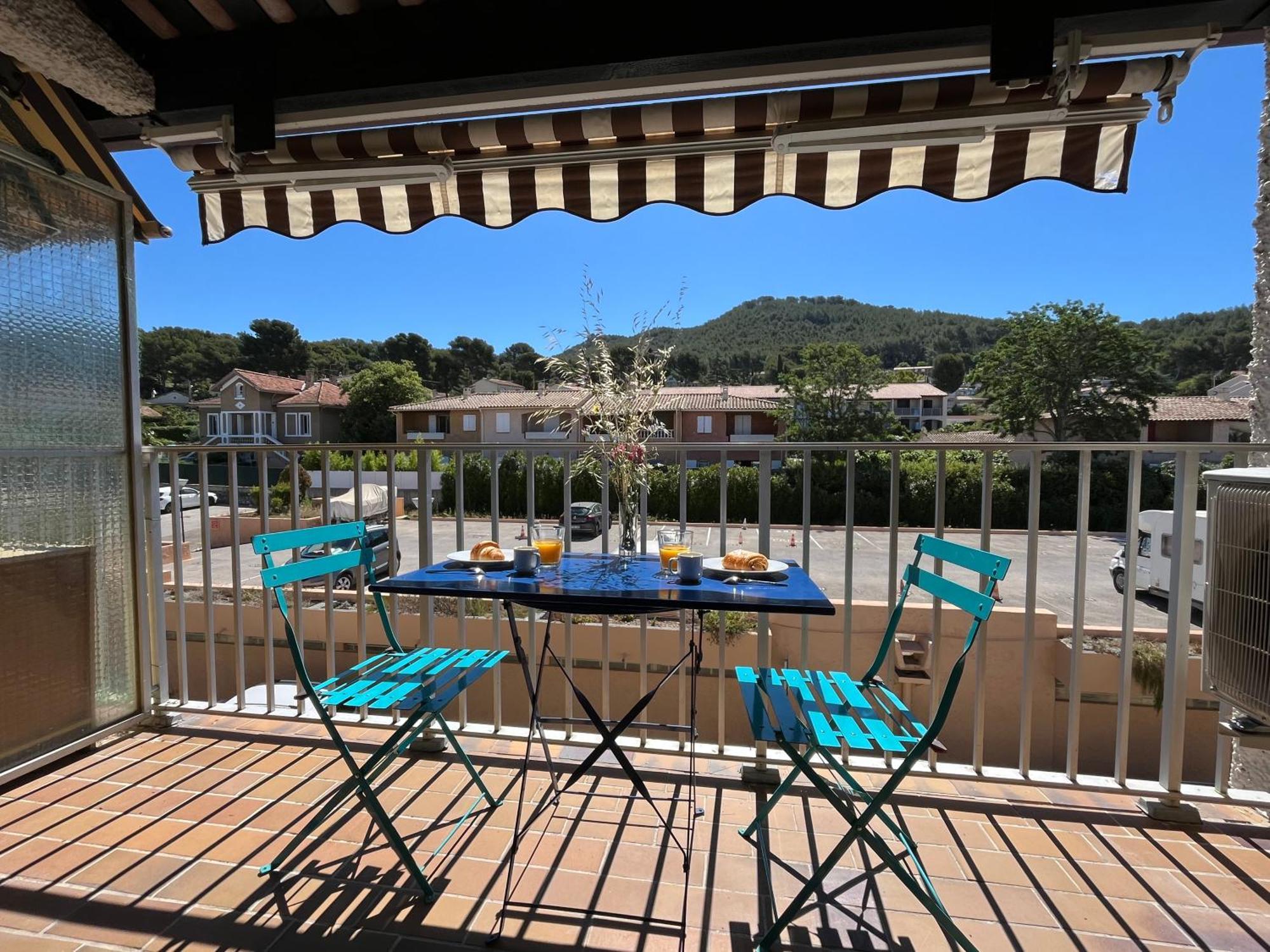 Studio Cosy En Bord De Mer Saint-Cyr-sur-Mer Bagian luar foto